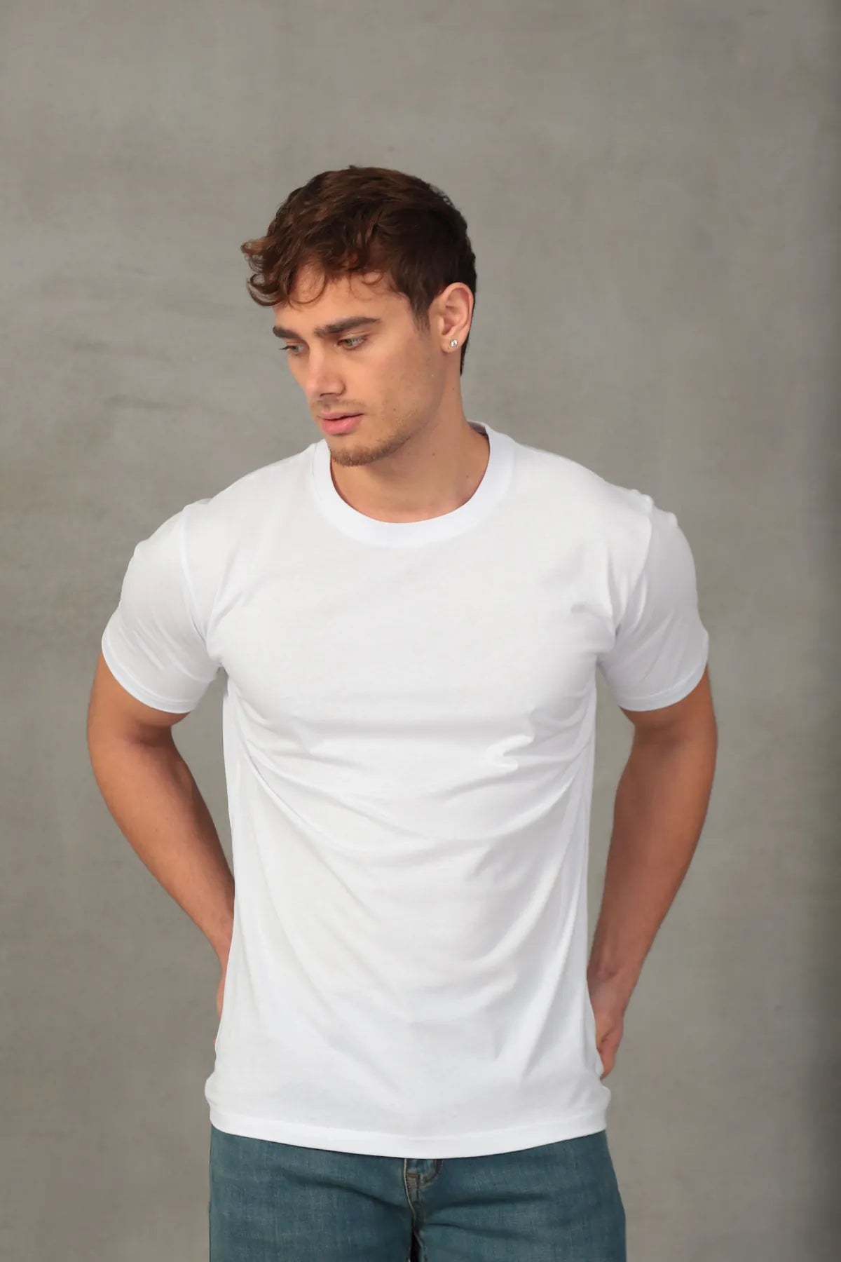Erkek Slim Fit Bisiklet Yaka %100 Pamuk Dar Kesim Basic Tişört