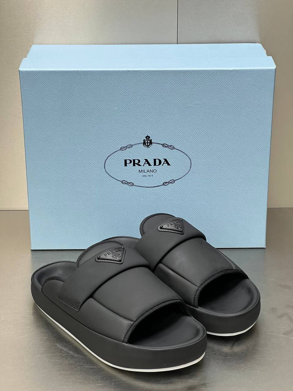 Prada RGM024 İthal Terlik